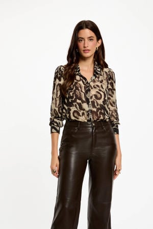 blouse beige