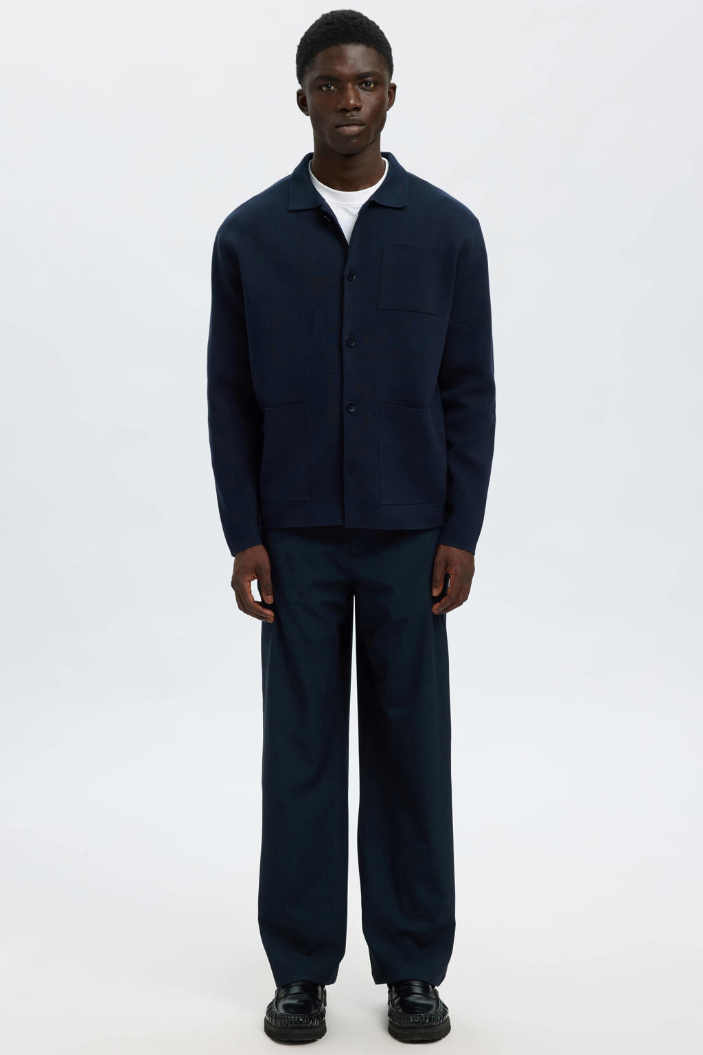Donkerblauwe heren SELECTED HOMME cardigan gebreid van katoen met effen, lange mouwen, klassieke kraag en knoopsluiting