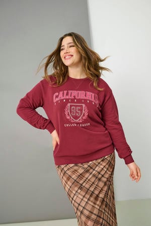 sweater donkerrood met glitter