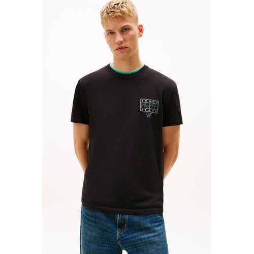 Tommy Jeans regular T-shirt met backprint zwart afbeelding