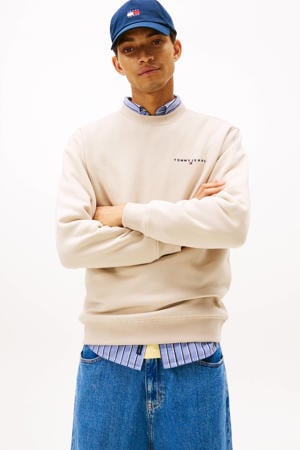sweater ecru
