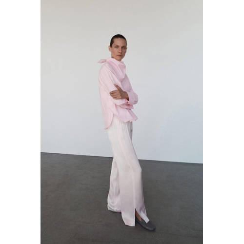 Mango wide leg regular waist casual broek lichtroze afbeelding