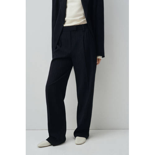 Mango wide leg regular waist broek met wol met krijtstreep marine afbeelding