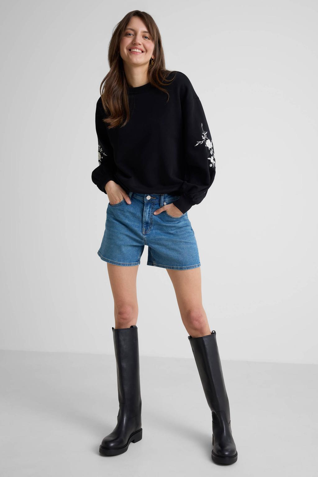 Medium blue denim dames Anytime short van denim met regular fit, regular waist, rits- en knoopsluiting en effen