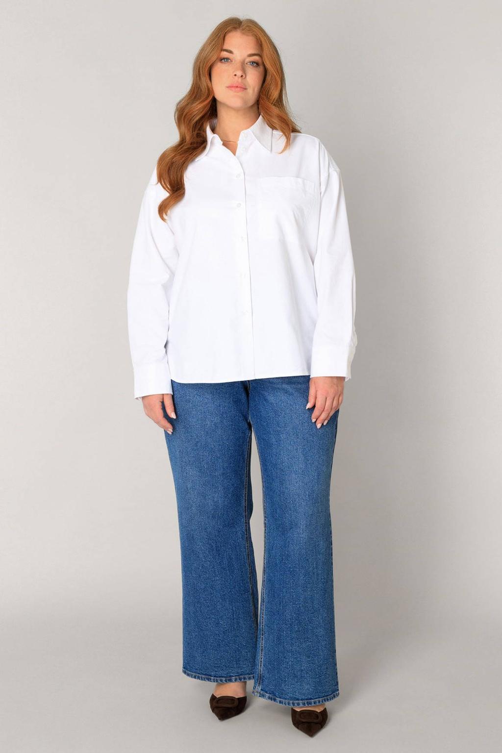 Witte dames Base Level Curvy katoenen blouse met lange mouwen en klassieke kraag