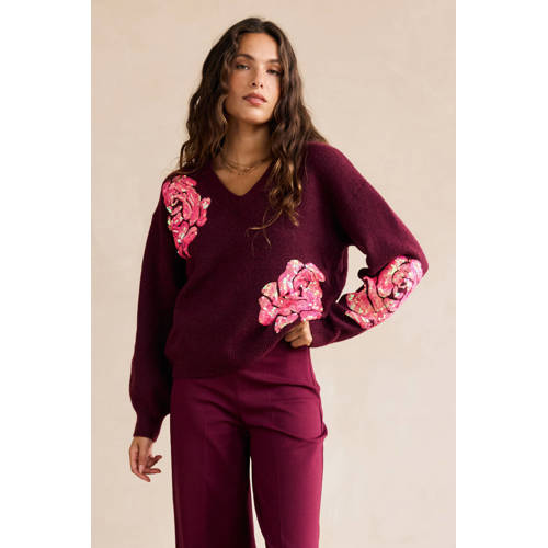 LOLALIZA gebloemde pullover met wol donkerrood met pailletten afbeelding