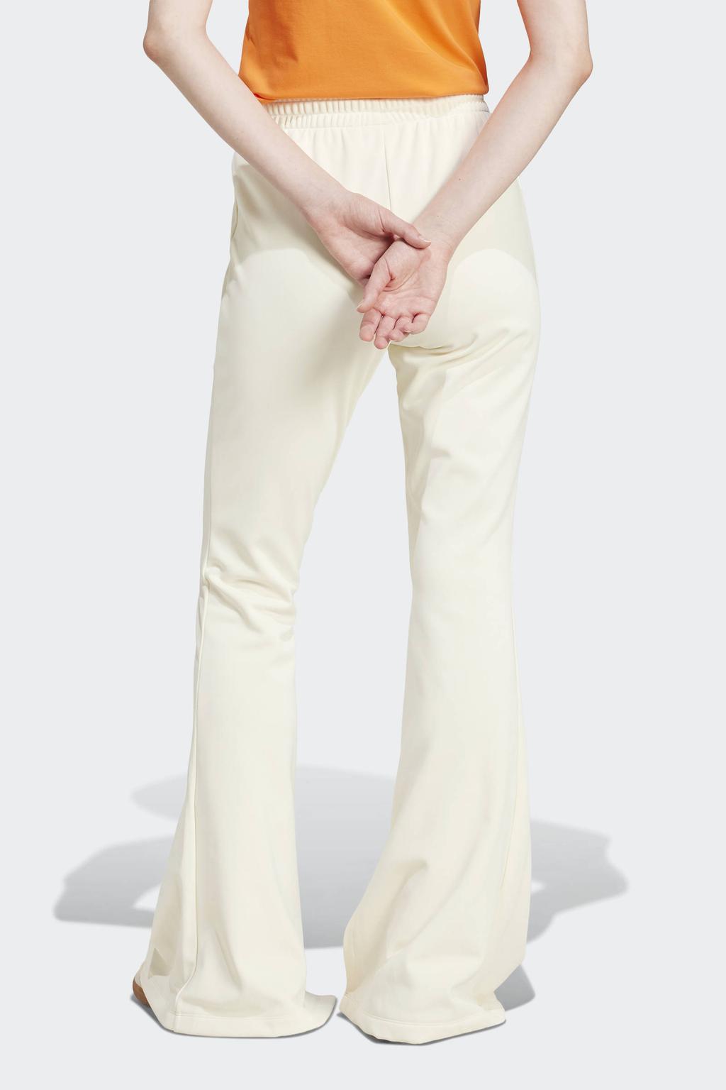 Ecru dames adidas Originals Firebird trainingsbroek van polyester met flared pijpen, regular waist en effen