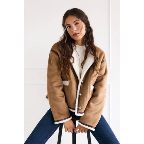 LOLALIZA suede jasje beige afbeelding