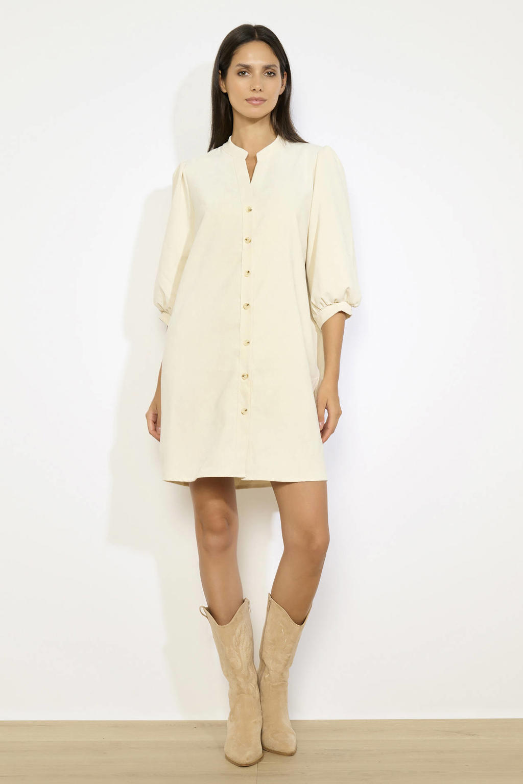Ecru dames LOLALIZA corduroy blousejurk met effen, half lange mouwen, button down sluiting en knoopsluiting