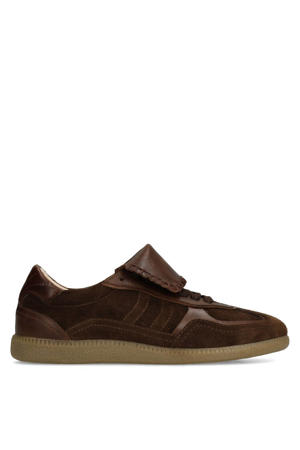 suède sneakers bruin