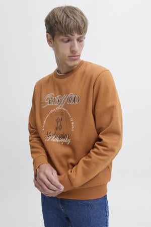 sweater oker