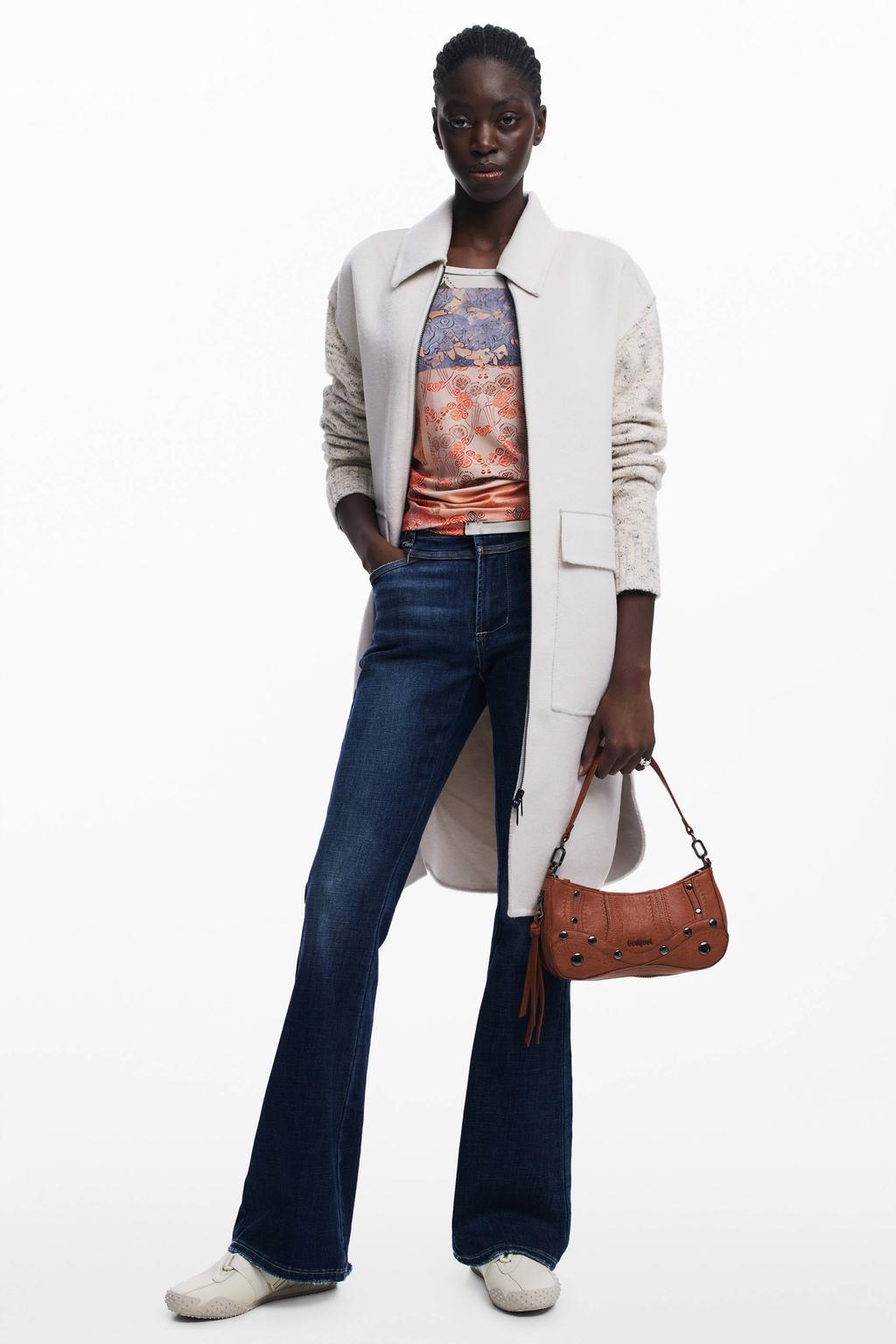 Beige dames Desigual tussenjas van polyester met effen, lange mouwen en klassieke kraag