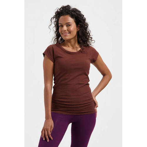 Urban Goddess yoga T-shirt Zefira bruin afbeelding