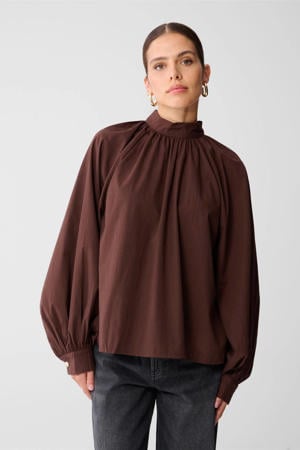 blousetop bruin