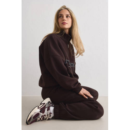 Aim'n joggingbroek donkerbruin afbeelding