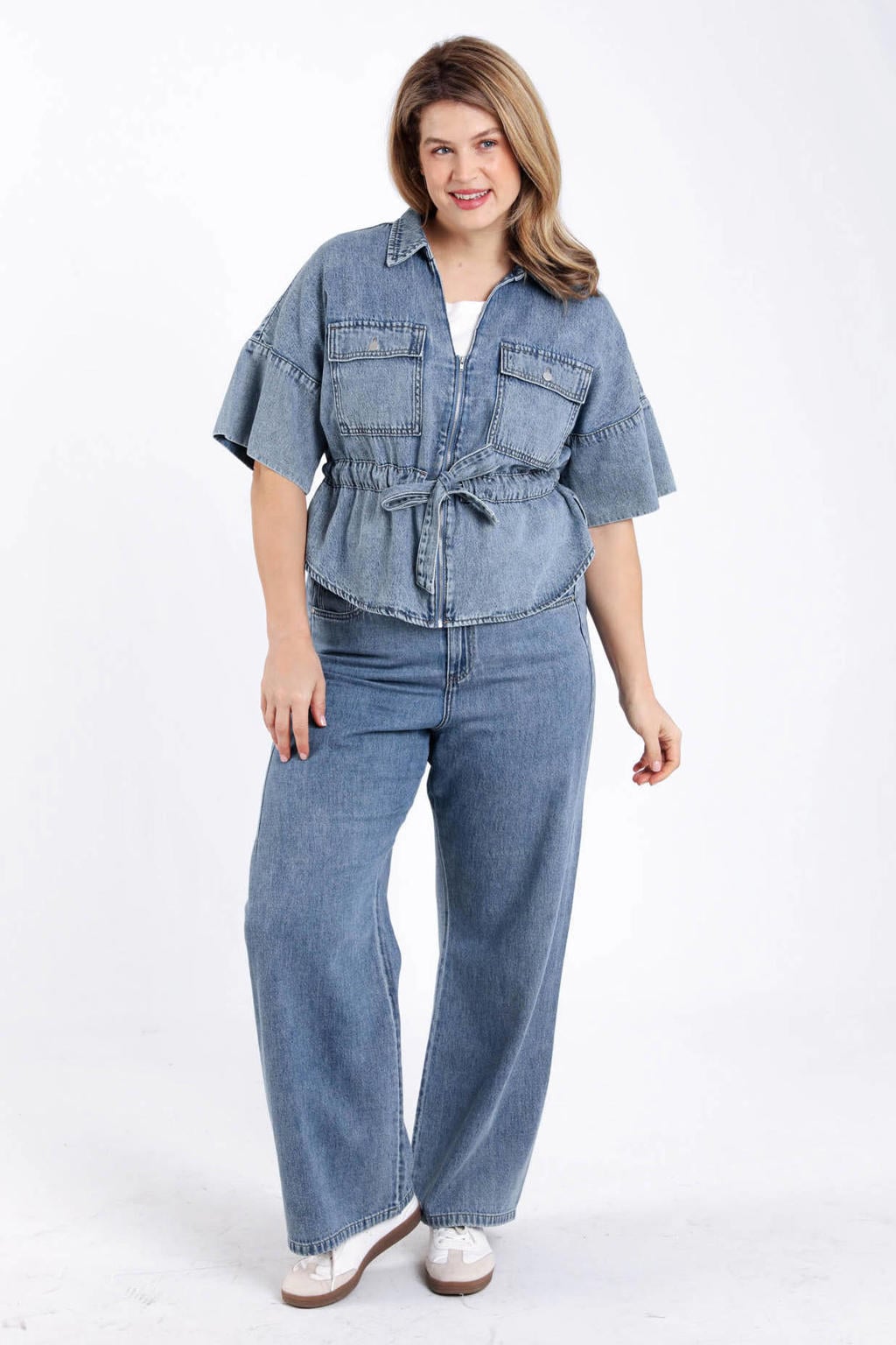 Medium blue denim dames Paprika top met effen, half lange mouwen, klassieke kraag en tunnelkoord