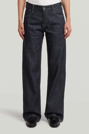low waist loose fit jeans