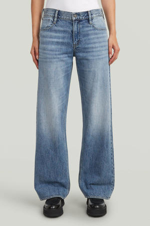 low waist loose fit jeans
