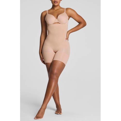 SPANXsculpt™ GoFigure seamless sterk corrigerende short High Waist Mid Thigh lichtbeige afbeelding