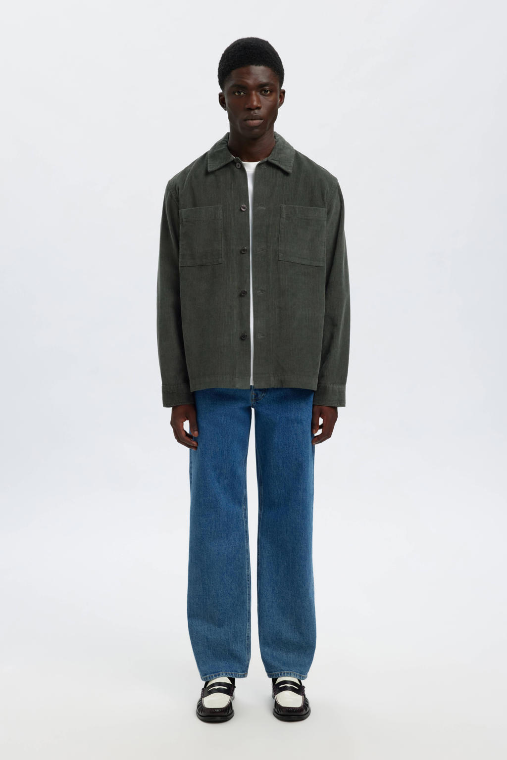 Donkergroene heren Selected regular casual overhemd van corduroy met effen, lange mouwen, klassieke kraag en knoopsluiting