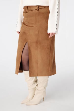 suede midi rok cognac