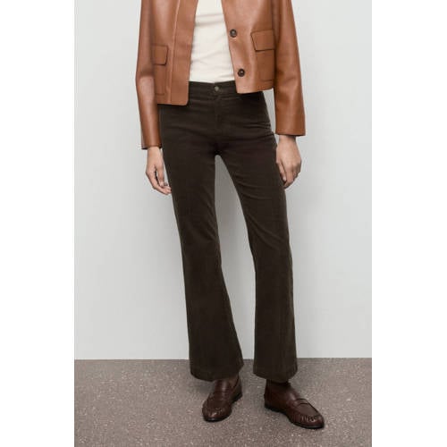 Mango corduroy regular waist flared broek donkerrood afbeelding