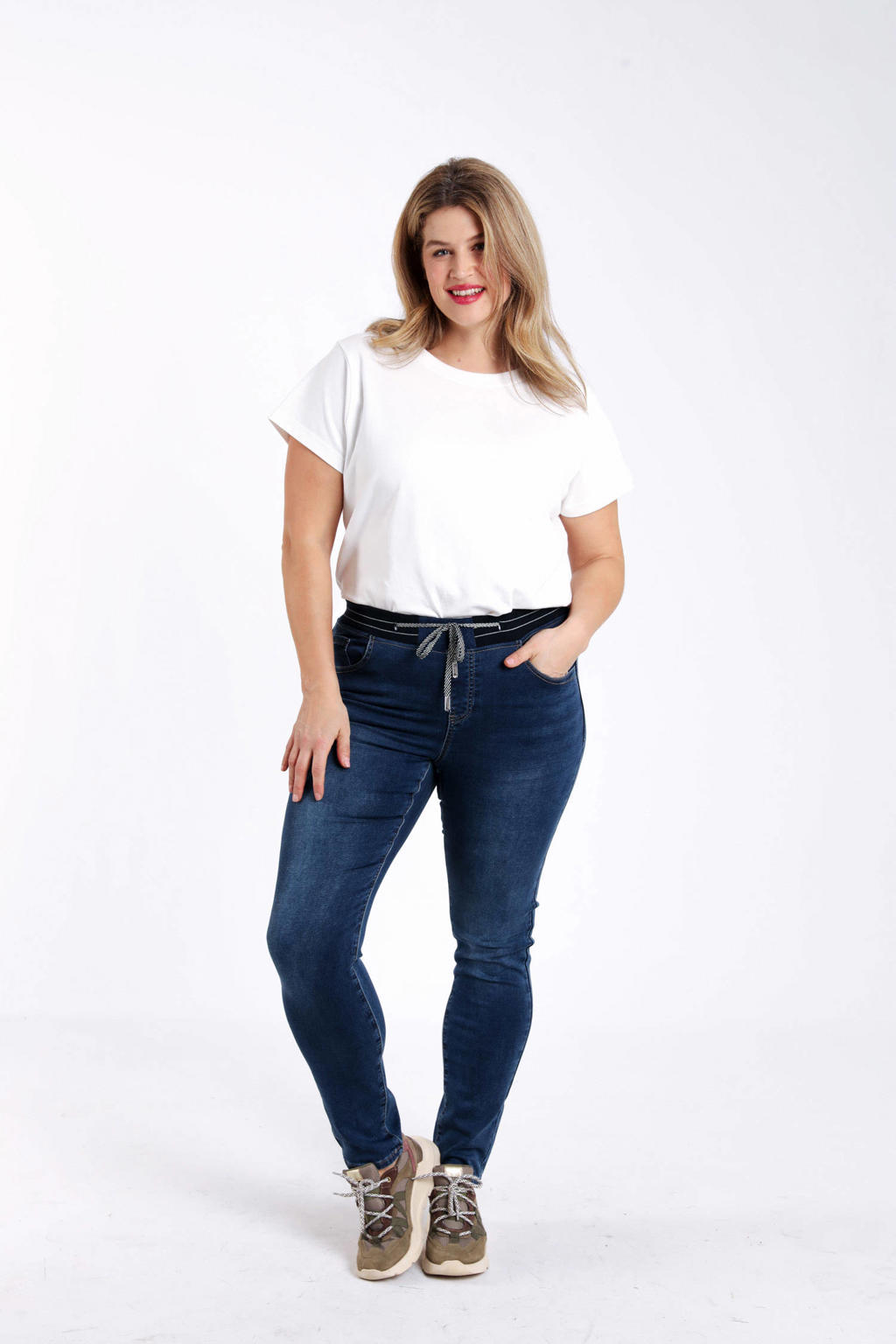 Dark blue denim dames Paprika skinny jeans dark blue van denim met rits- en knoopsluiting en effen