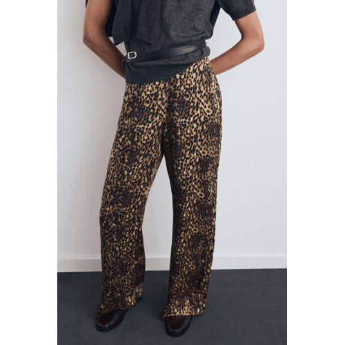 Mango high waist broek met panterprint bruin afbeelding