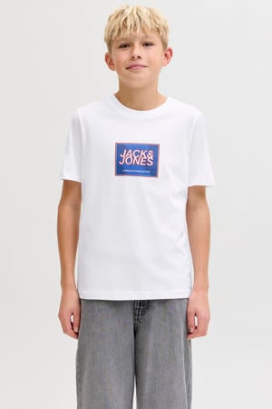 T-shirt wit