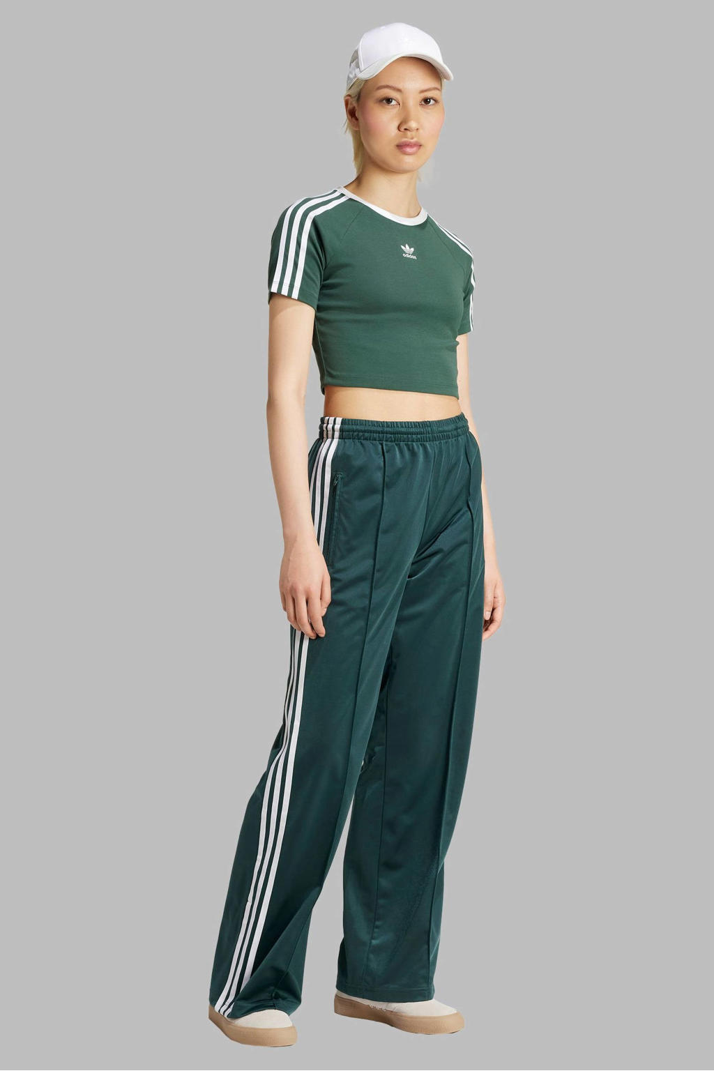 Groen en witte dames adidas Originals trainingsbroek Firebird Loose van polyester met regular fit, regular waist en effen