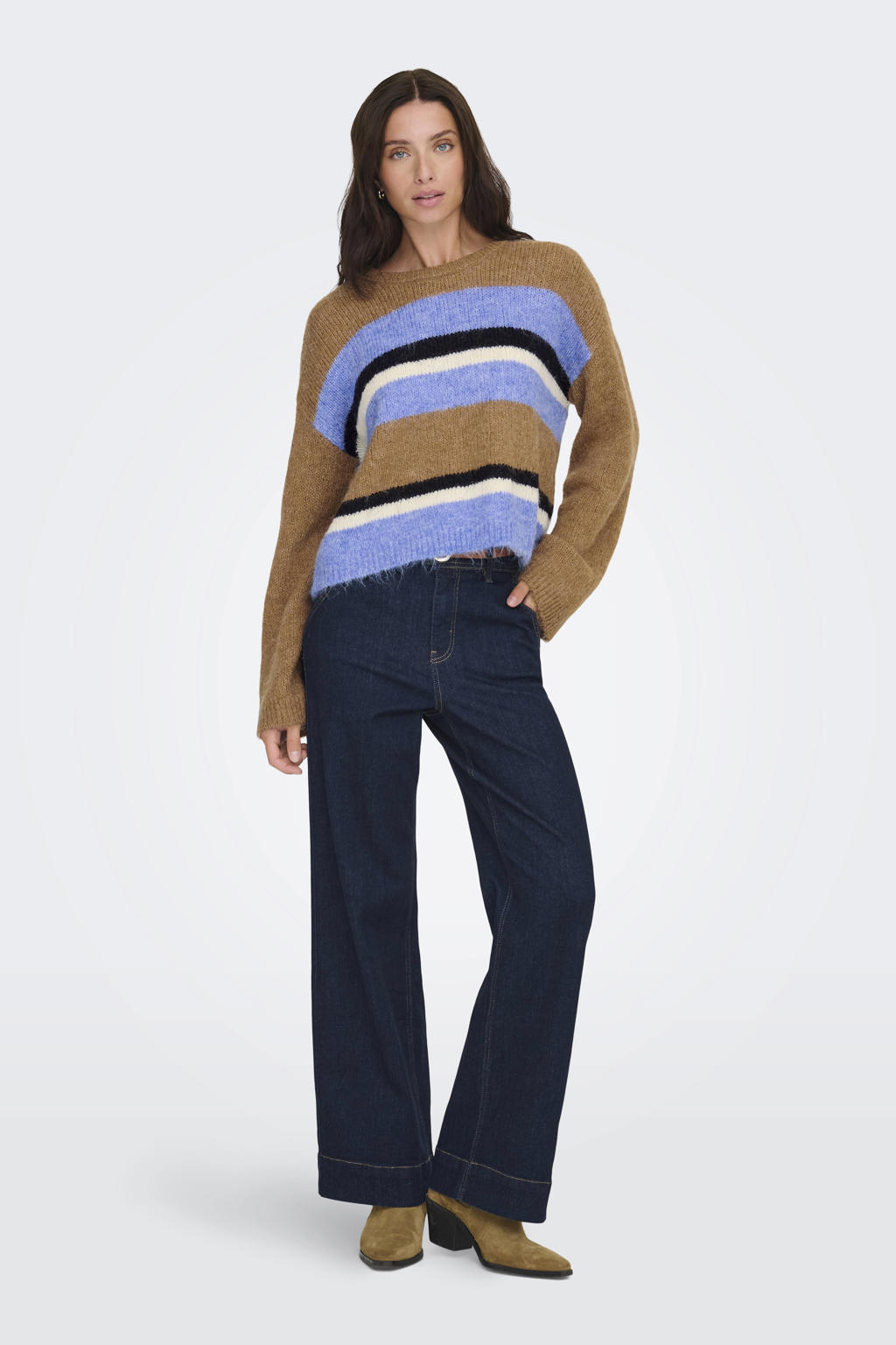 Bruin, blauw en zwarte dames ONLY trui gebreid van polyester met effen, lange mouwen en ronde hals