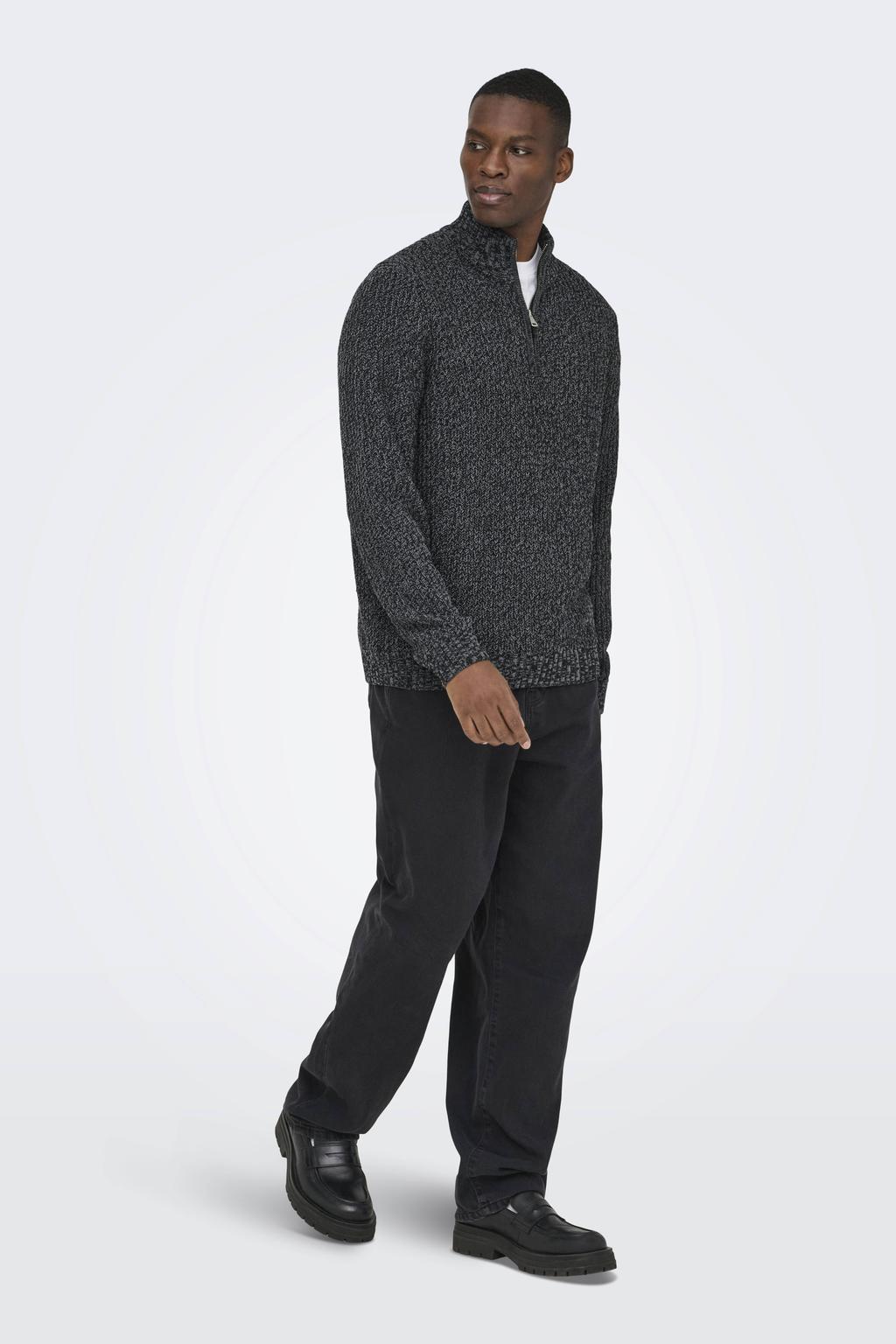 Grijze heren ONLY & SONS trui grof gebreid van polyester met melée print, lange mouwen, opstaande kraag en halve rits