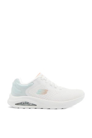 sneakers wit
