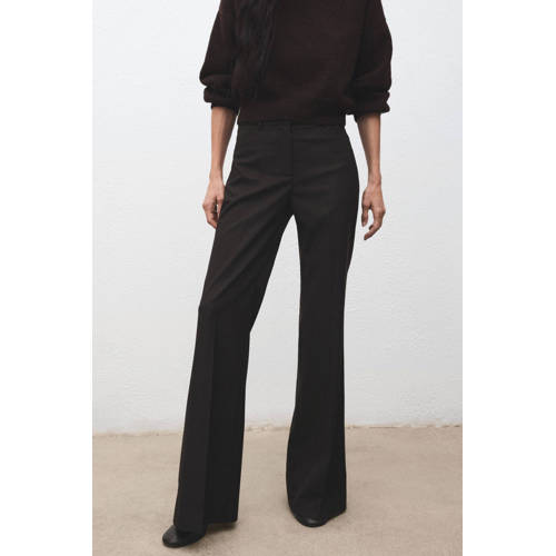 Mango regular waist flared broek donkerbruin afbeelding