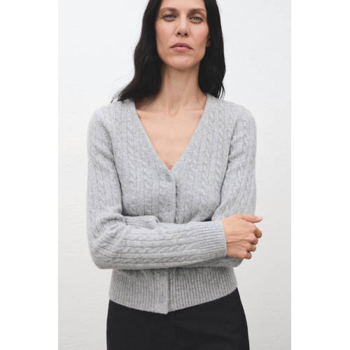 Mango gebreid vest grijs met kabels afbeelding