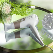thumbnail: Rowenta  Studio Dry Glow CV5830 föhn