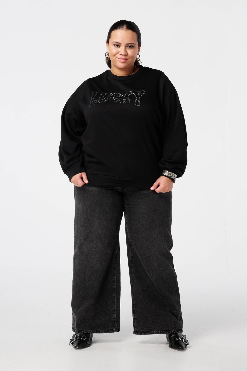 Zwarte dames MS Mode sweater van katoen met tekst print, lange mouwen, klassieke kraag en strass steentjes