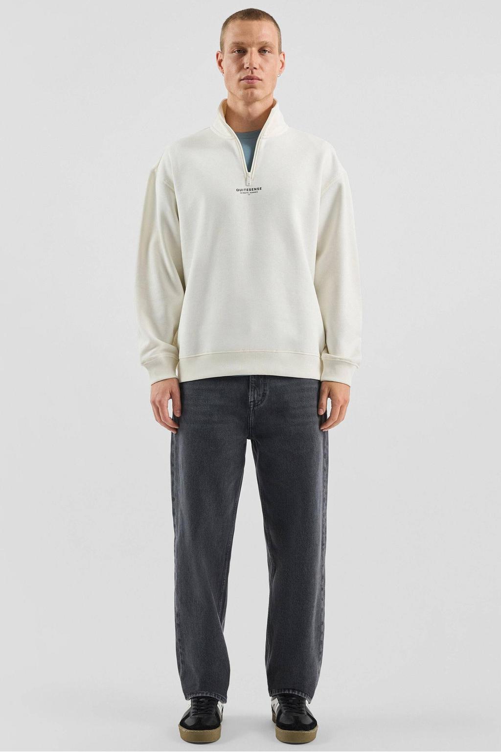 Ecru heren QS sweater met effen, lange mouwen, opstaande kraag, halve rits en geribde boorden