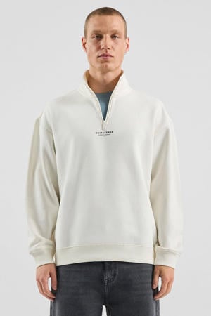 sweater ecru