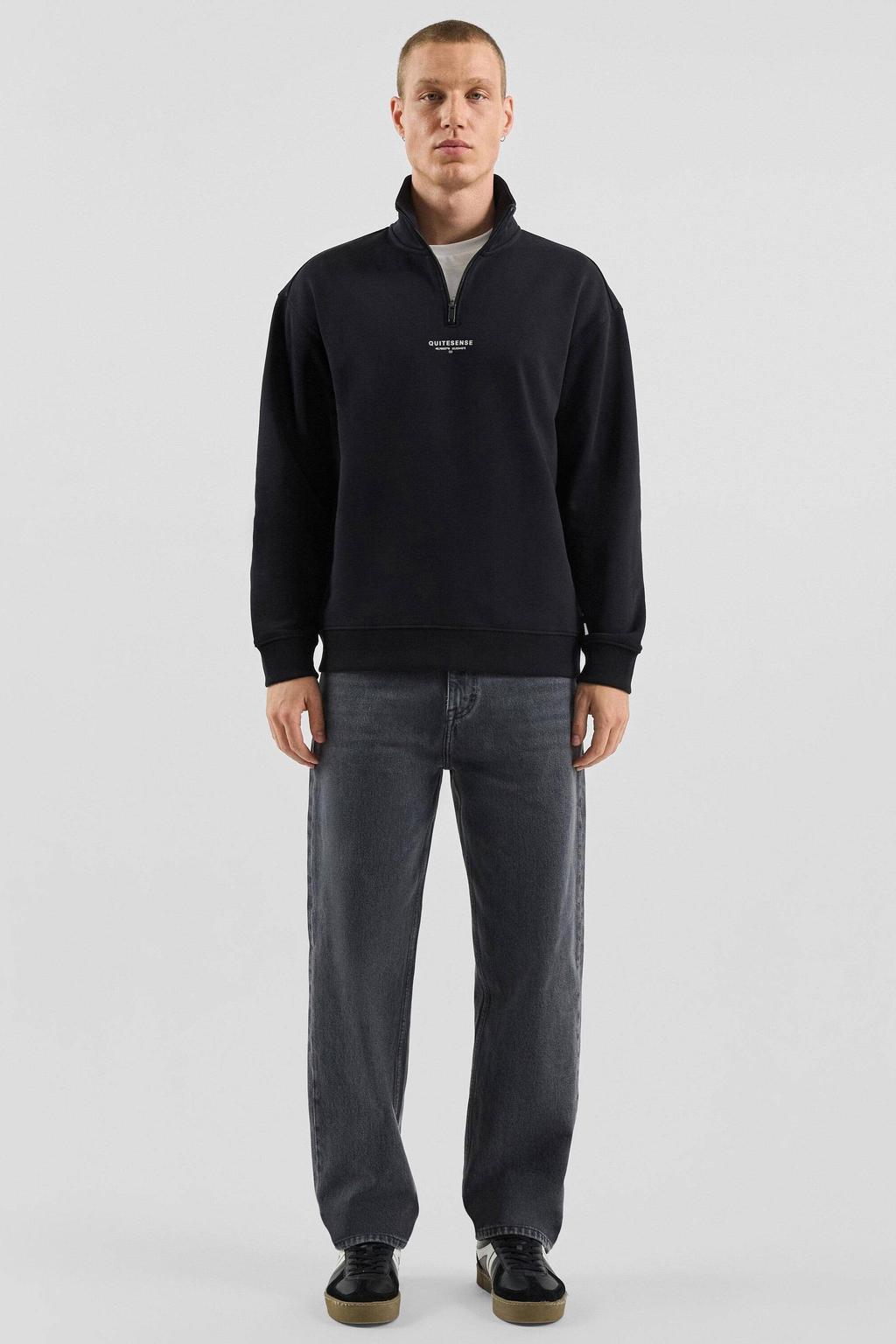 Zwarte heren QS sweater met effen, lange mouwen, opstaande kraag, halve rits en geribde boorden