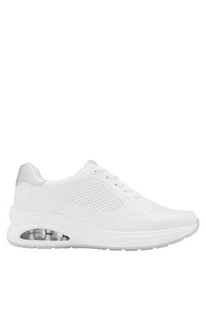 sneakers wit