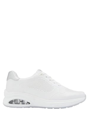 sneakers wit