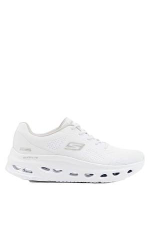 slip-on sneakers wit