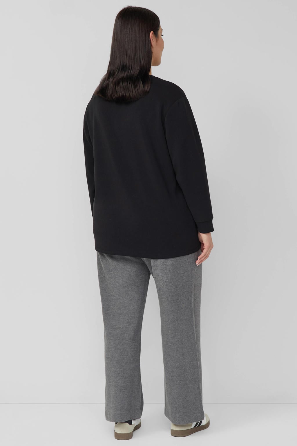 Zwarte dames s.Oliver Curve sweater van modal met printopdruk, lange mouwen en ronde hals