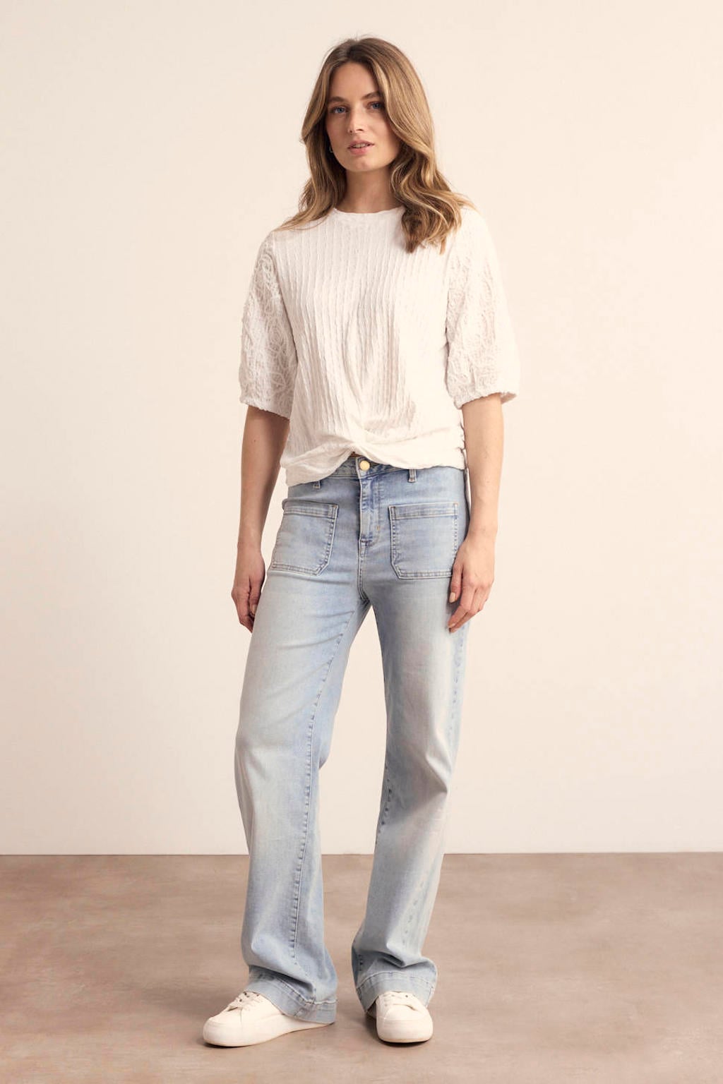 Light blue denim dames Tramontana high waist straight leg jeans van katoen met rits- en knoopsluiting en effen