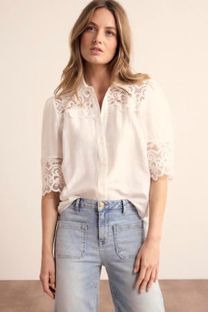 blouse wit