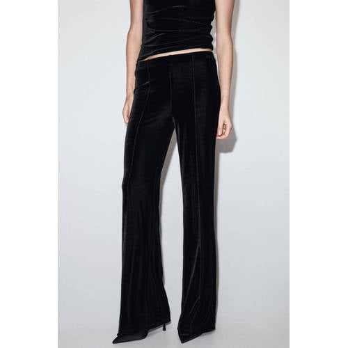 Mango fluwelen straight regular waist broek zwart afbeelding