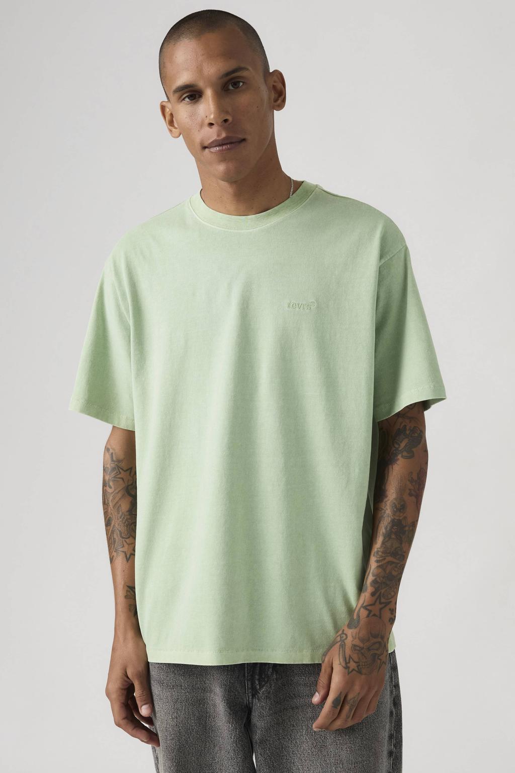 Lichtgroene heren Levi's relaxed T-shirt van katoen met effen, korte mouwen en ronde hals