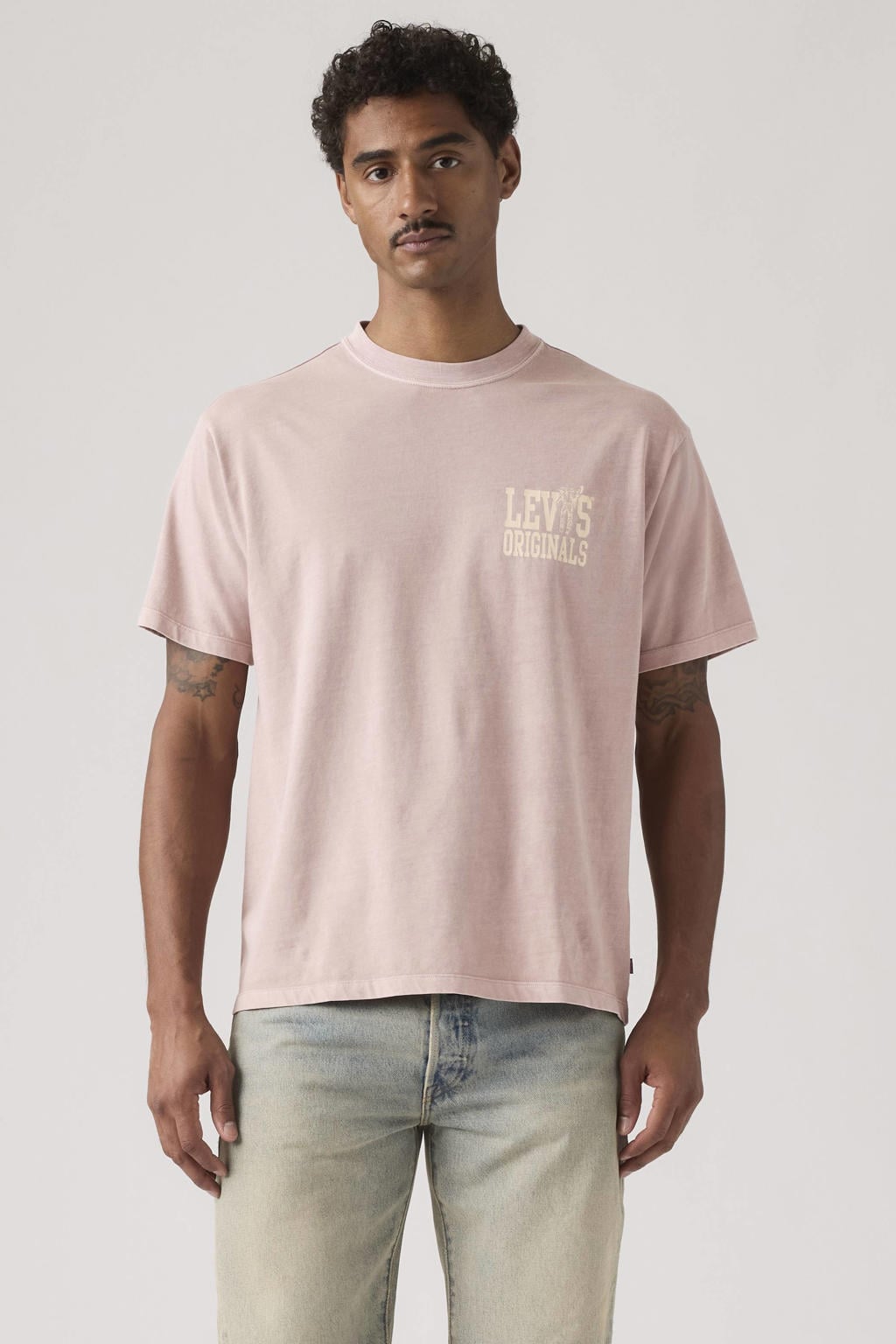 Roze heren Levi's regular T-shirt van katoen met logo dessin, korte mouwen en ronde hals