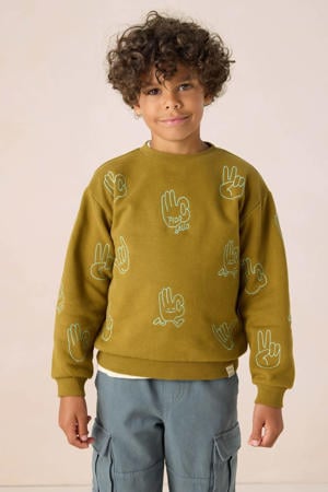 sweater bruin